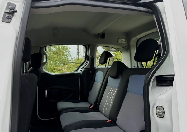 Peugeot Partner cena 32500 przebieg: 115000, rok produkcji 2015 z Chojna małe 56